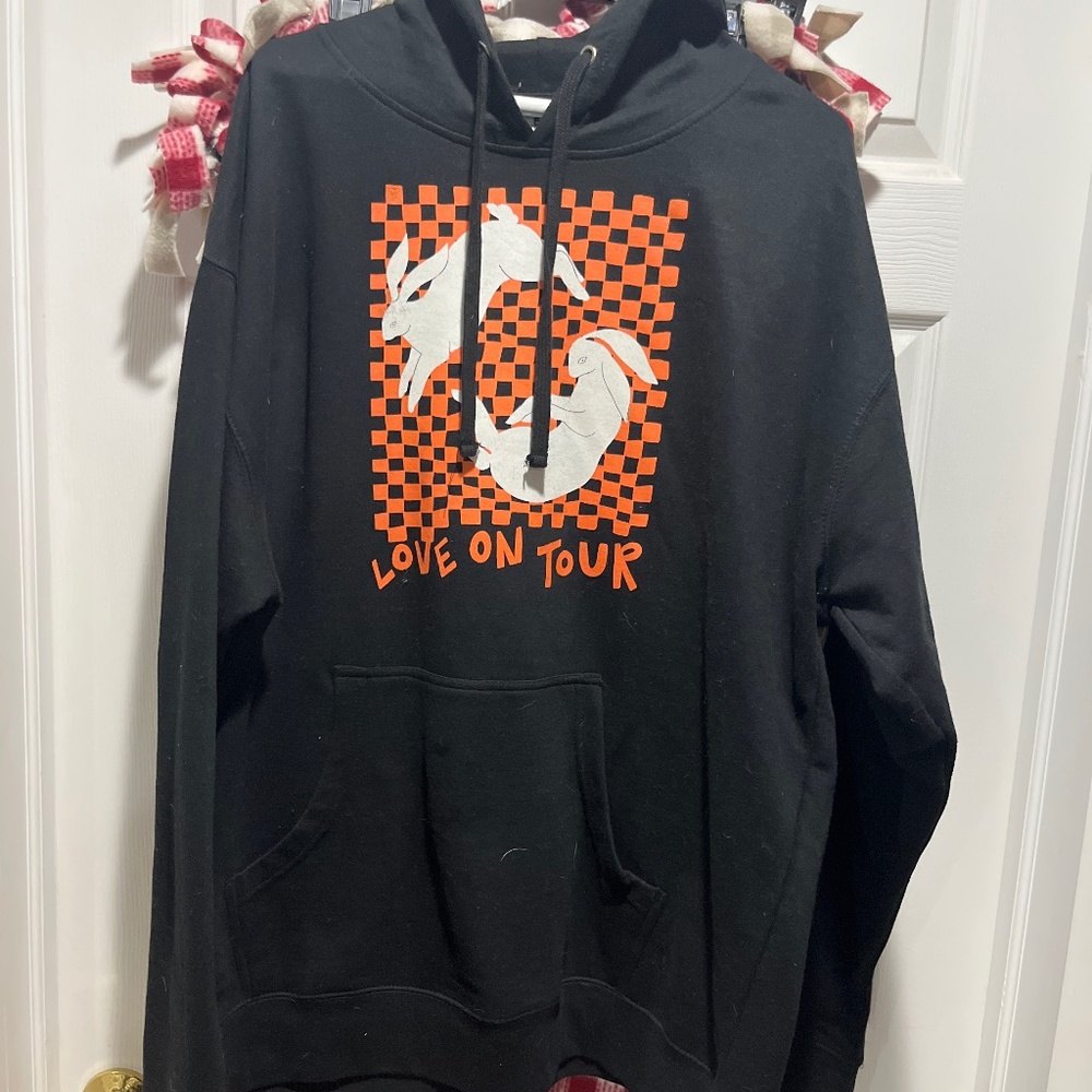 Harry styles love on tour hoodie